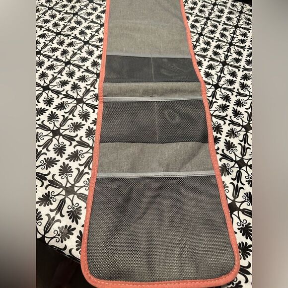 Finesun - 24 compartment hanging vinyl roll storage and organizer - Picture 8 of 9